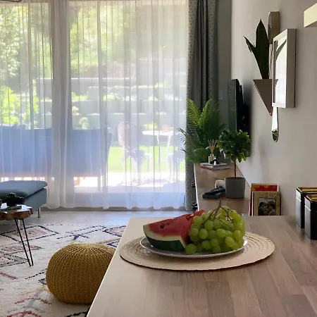 公寓 A Chic Lakeside Dig - Alexandra *